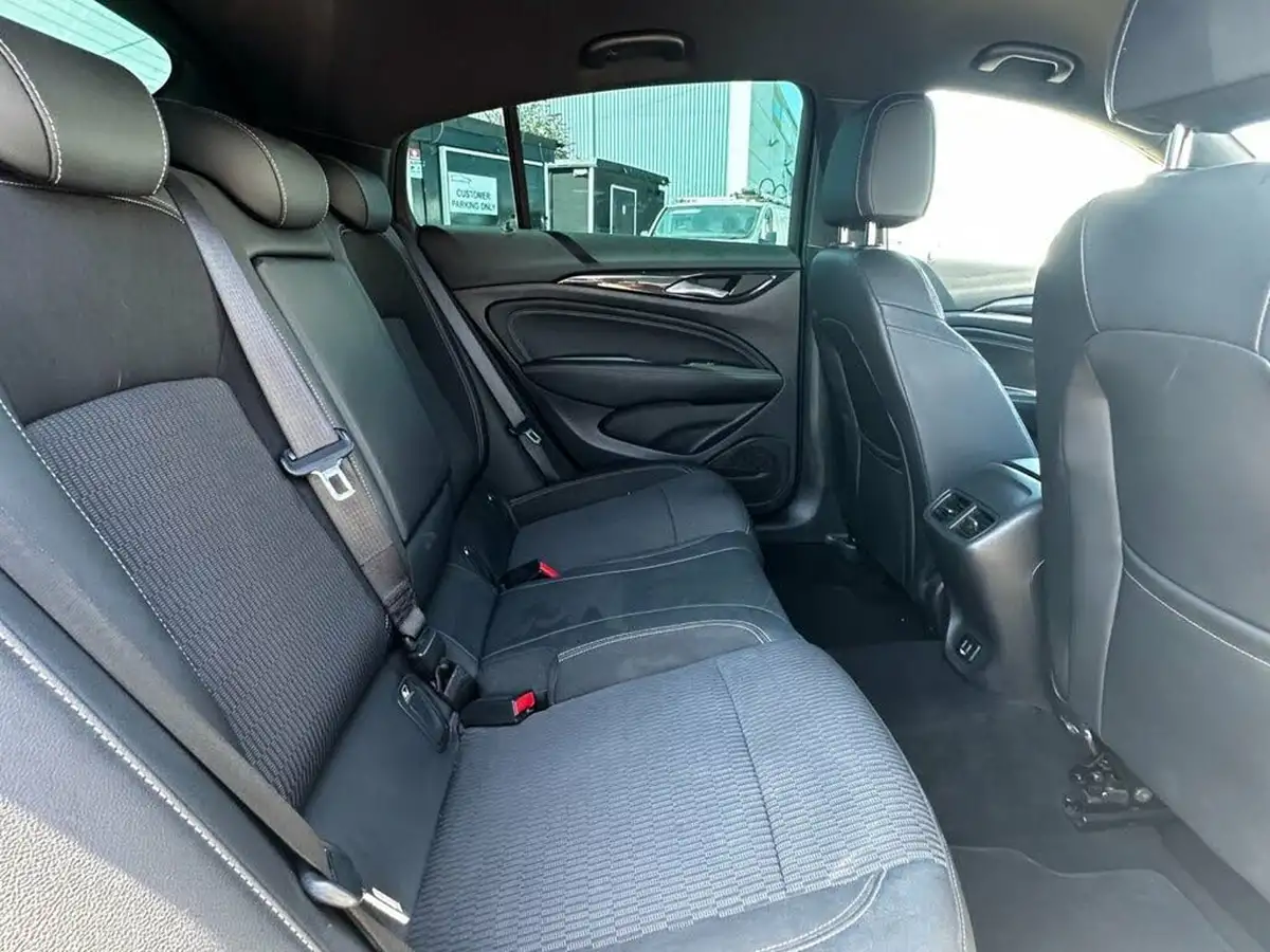2018-vauxhall-insignia-grand-sport-20td-sri-vx-line-nav-big-28