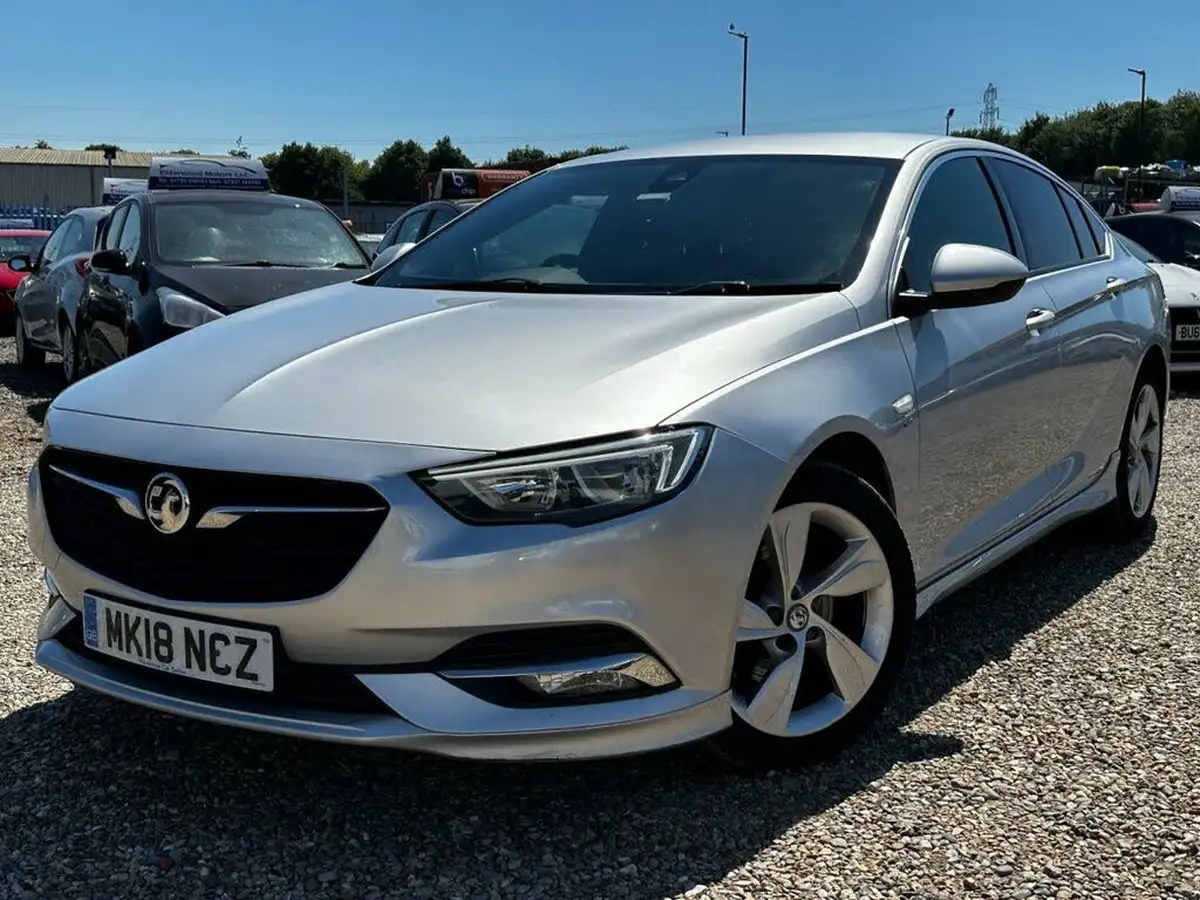 2018-vauxhall-insignia-grand-sport-20td-sri-vx-line-nav-big-4