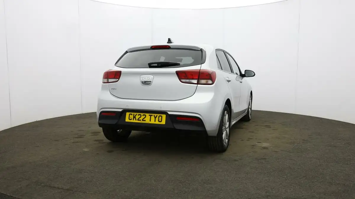 2022-kia-rio-10-t-gdi-3-big-59