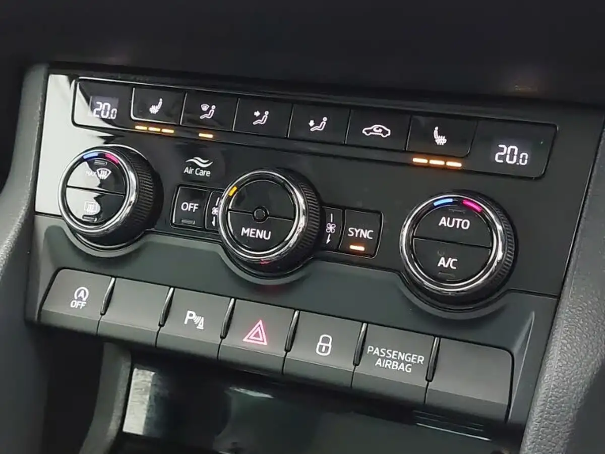 2021-skoda-karoq-15-tsi-edition-dsg-big-17
