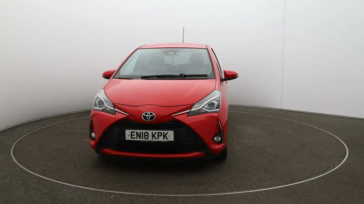 2018-toyota-yaris-15-vvt-i-icon-111bhp-1497cc-big-36