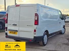 2021-renault-trafic-20dci-ll30-energy-120-business-panel-small-18