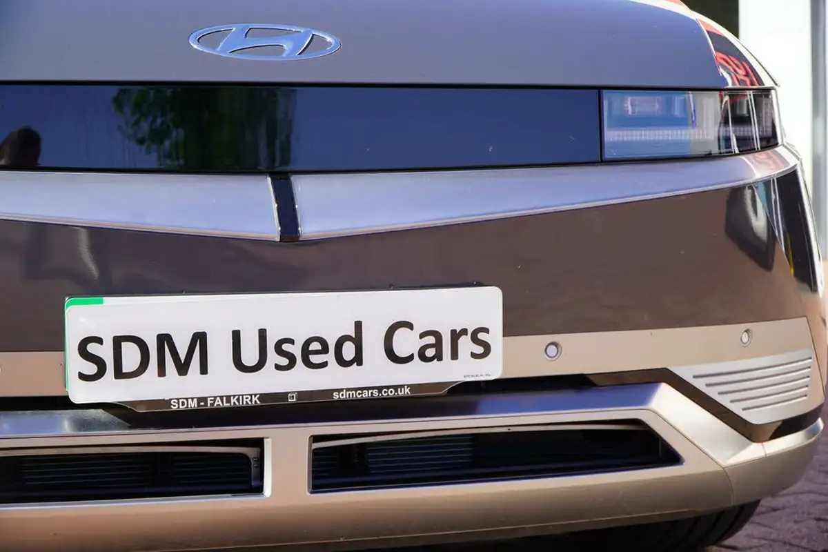 2023-hyundai-ioniq-5-e-premium-170ps-58kwh-rwd-big-9
