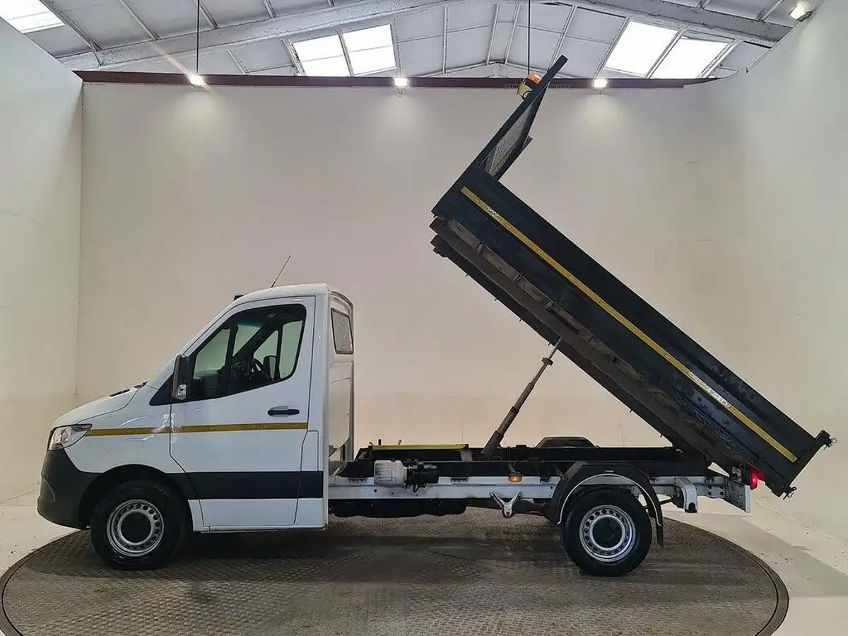 2022-mercedes-benz-sprinter-20cdi-315-l2h1-progressive-150pseu6dt-chassis-cab-rwd-big-10