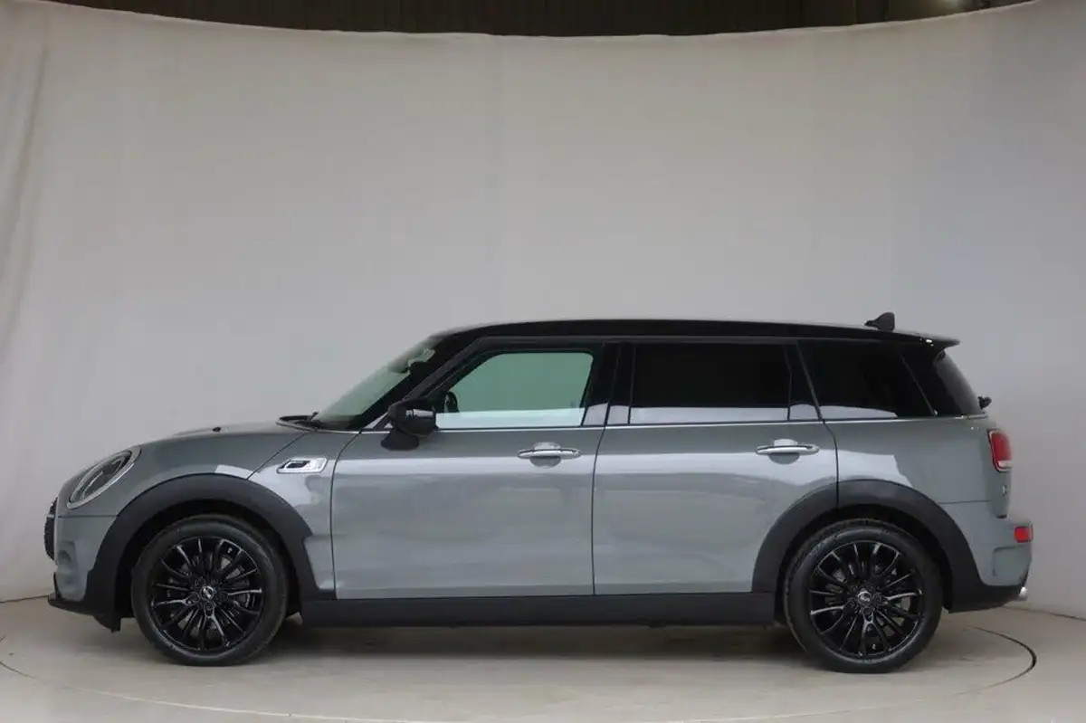 2021-mini-clubman-20-cooper-s-classic-big-11