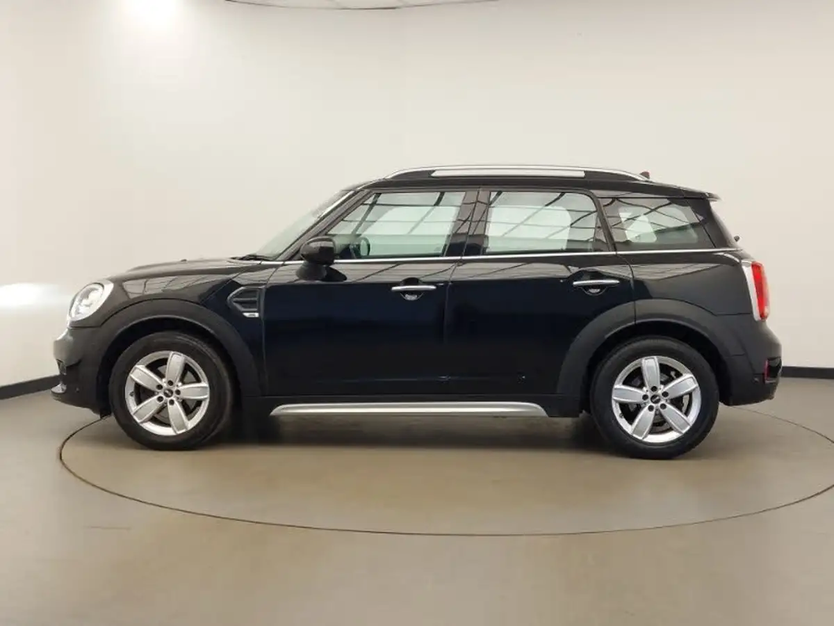 2019-mini-countryman-15-cooper-classic-big-3