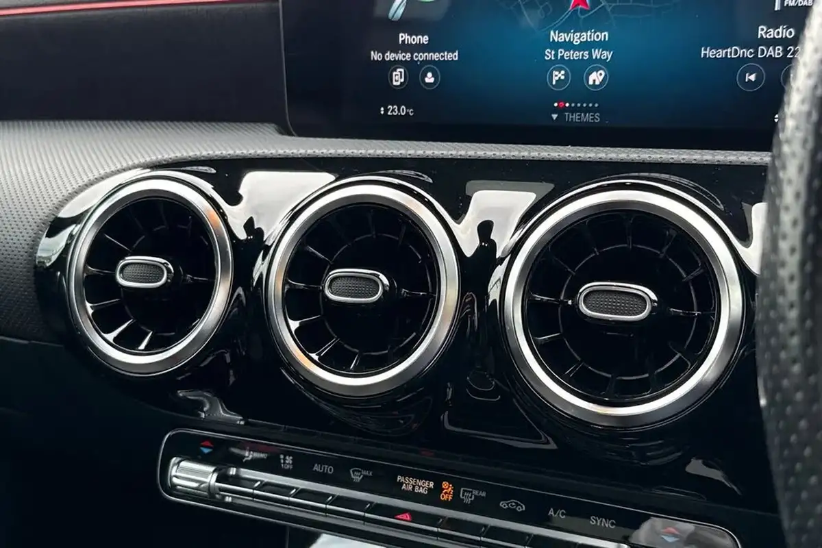 2021-mercedes-benz-a-class-13-a180-amg-line-executive-hatchback-5d-7g-dct-big-38