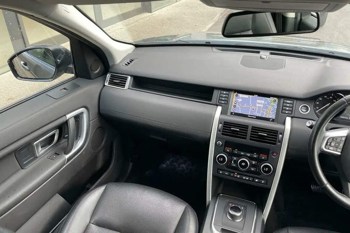 2019-land-rover-discovery-sport-20td4-hse-180ps-auto-big-18