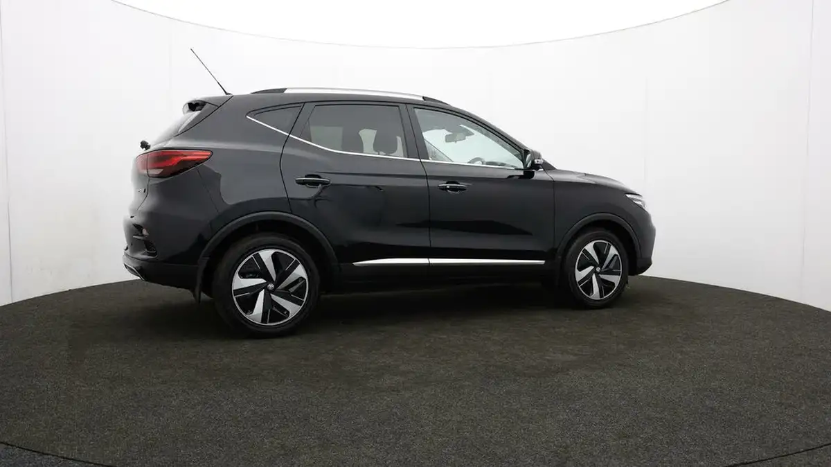 2023-mg-zs-suv-e-trophy-connect-ev-156ps-long-range-big-29