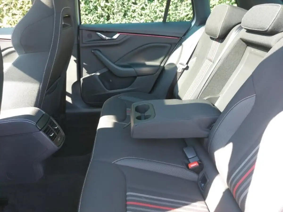 2024-skoda-kamiq-10-tsi-monte-carlo-116ps-dsg-big-5