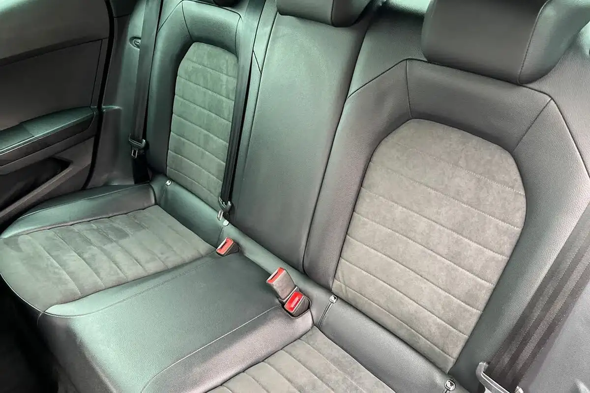 2022-seat-ibiza-10-tsi-fr-sport-95ps-big-8