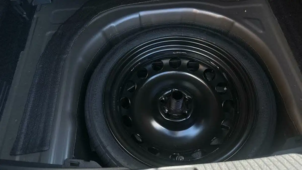 2025-volkswagen-taigo-15-tsi-r-line-big-17