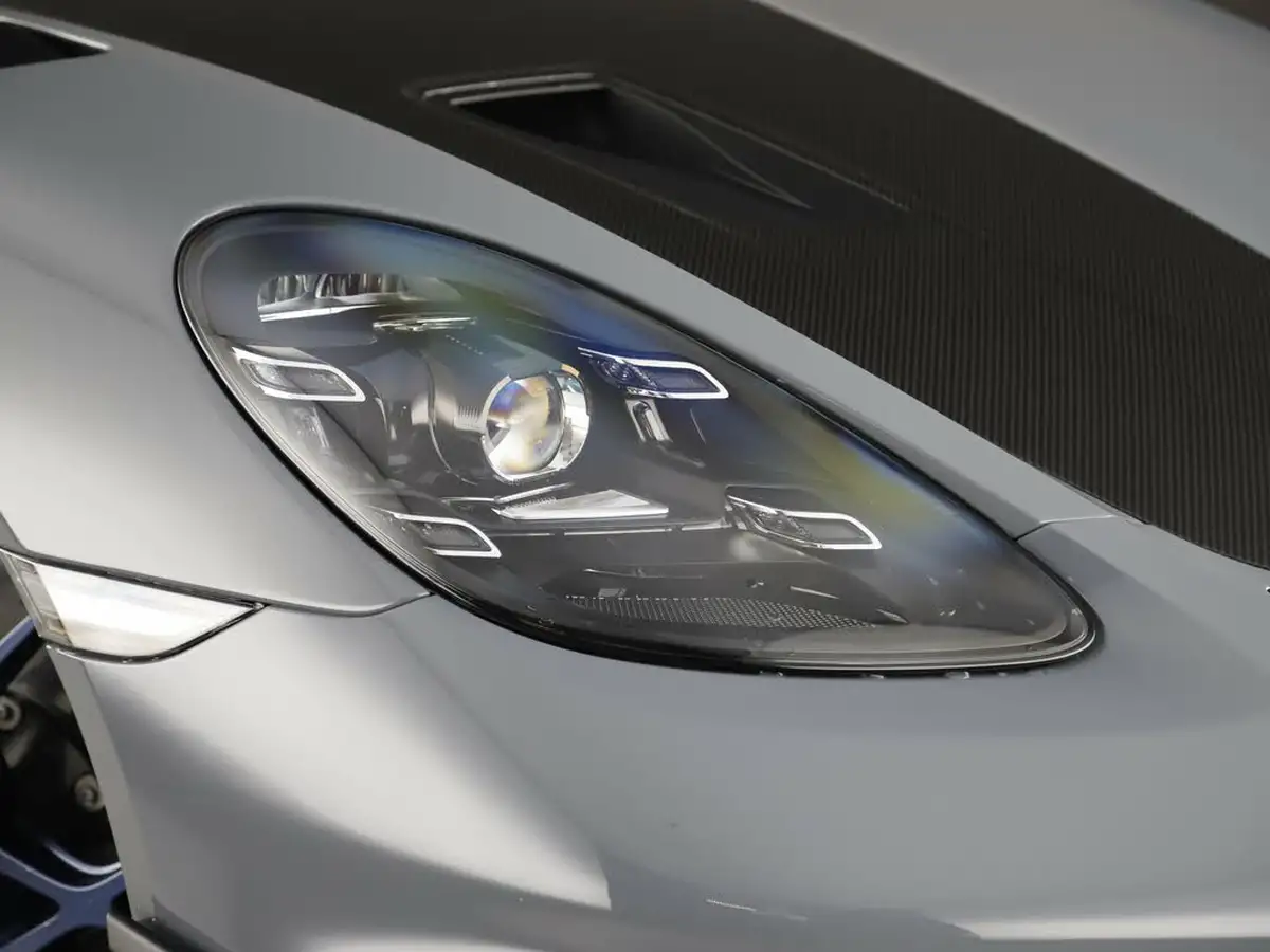2024-porsche-cayman-718-40-cayman-gt4-rs-big-38