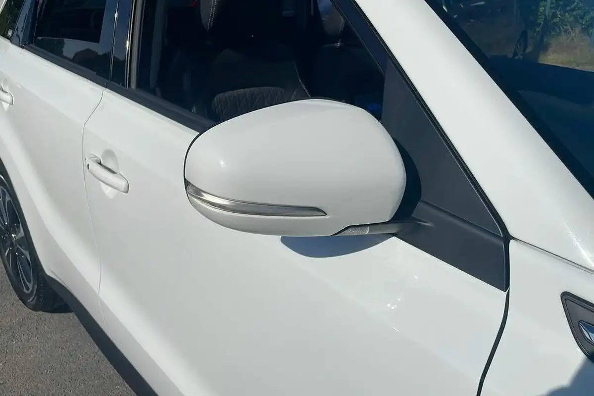 2018-suzuki-vitara-14-boosterjet-sz5-allgrip-big-32