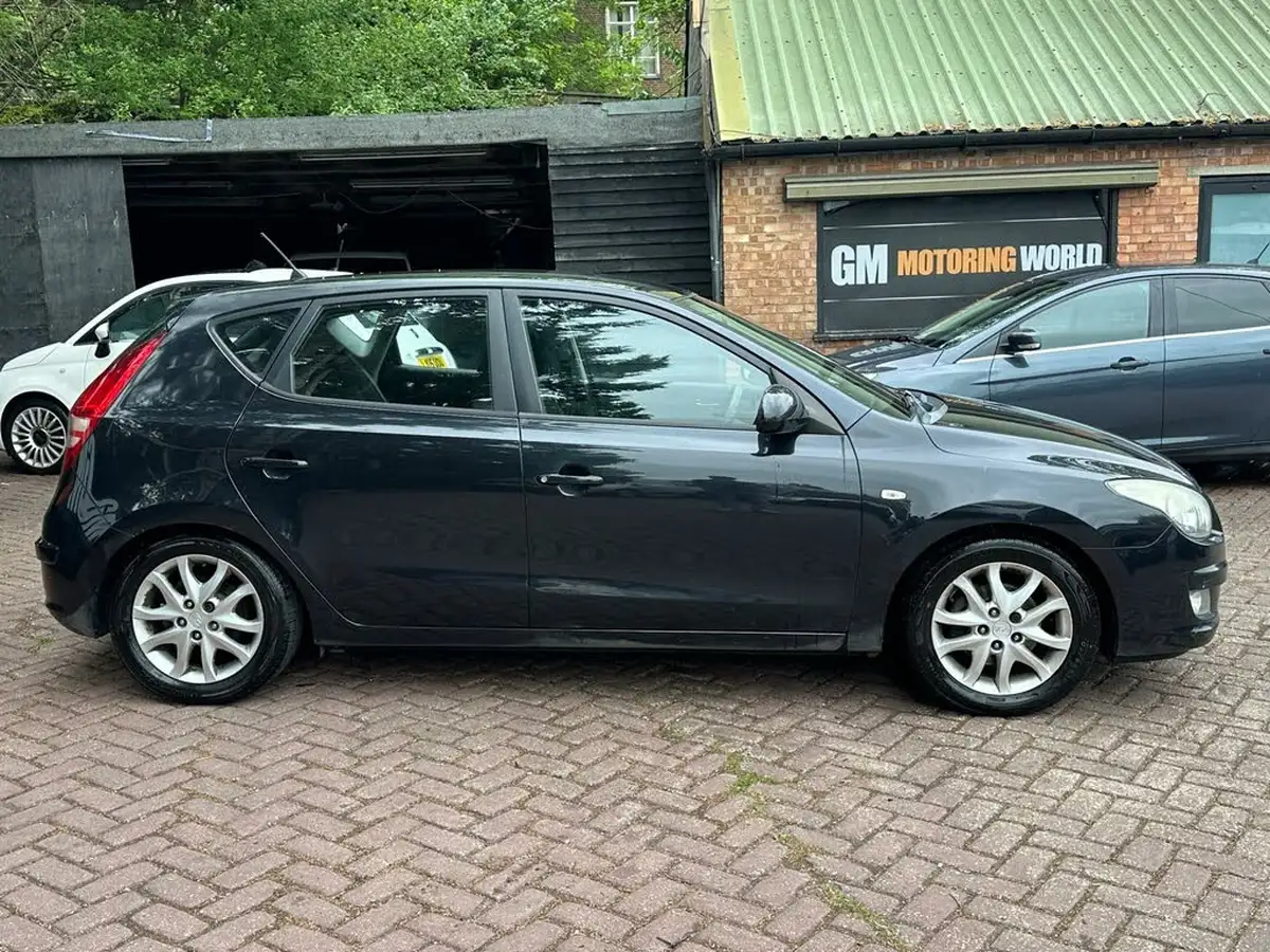 2009-hyundai-i30-14-comfort-big-4