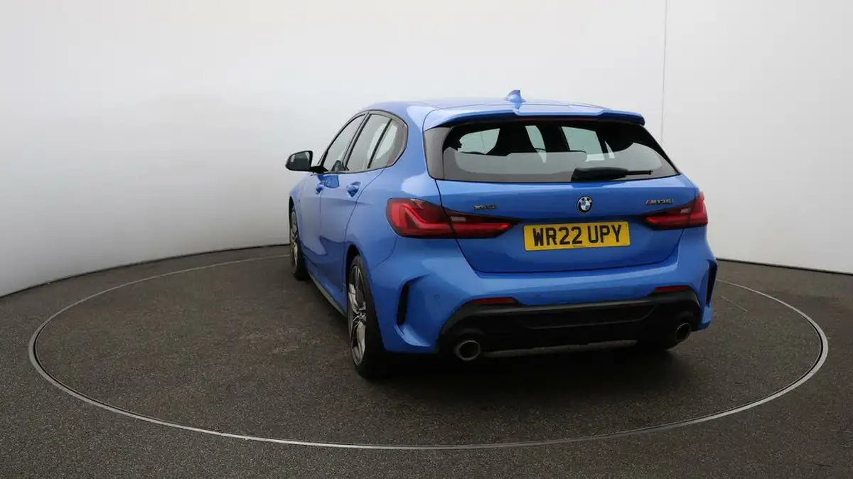 2022-bmw-1-series-20-m135i-xdrive-big-60