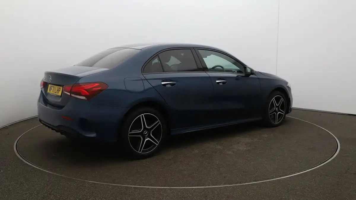 2021-mercedes-benz-a-class-13-a250e-amg-line-premium-edition-saloon-4d-big-51
