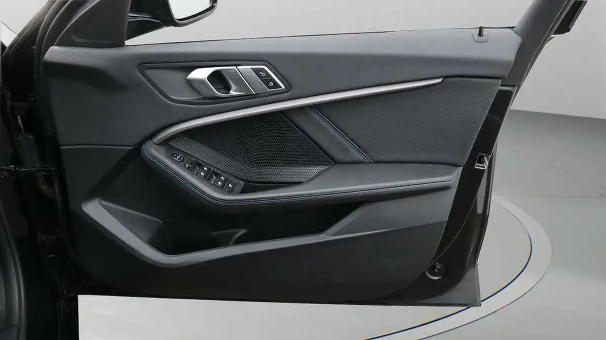 2022-bmw-1-series-15-118i-m-sport-lcp-dct-big-15