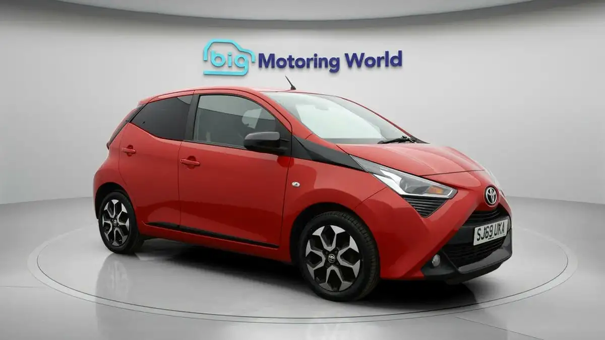 2019-toyota-aygo-10-vvt-i-x-trend-big-0