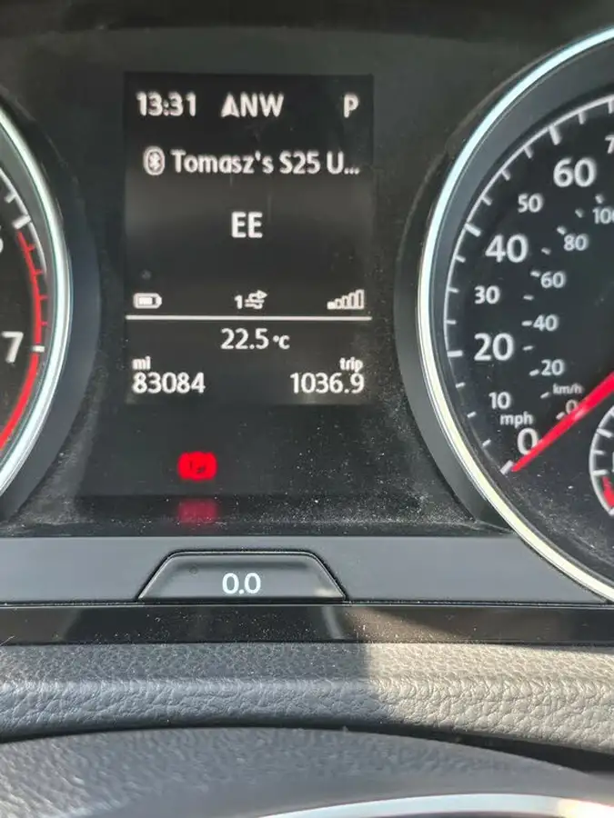 2012-volkswagen-golf-20-gti-tsi-210ps-hatchback-5d-big-8
