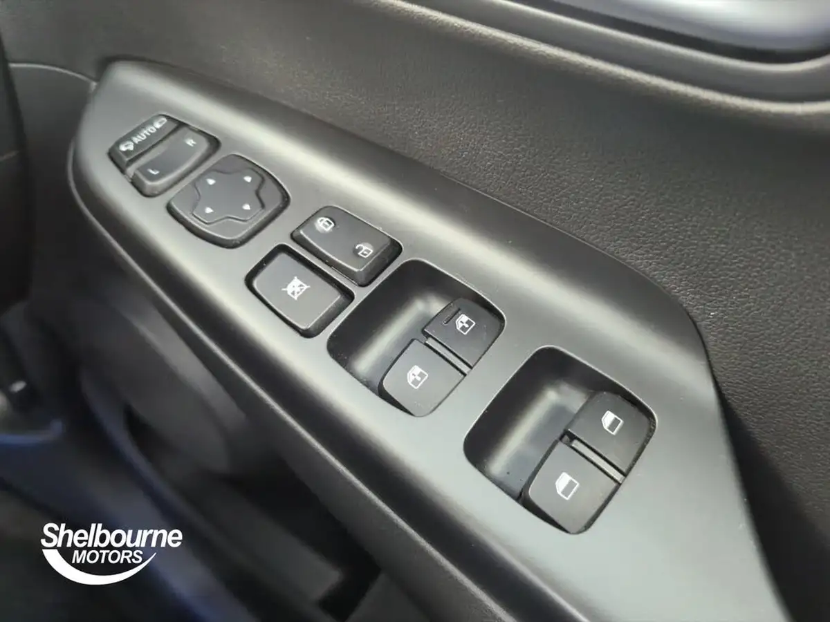 2022-hyundai-kona-e-premium-204ps-64kwh-7kw-obc-big-15