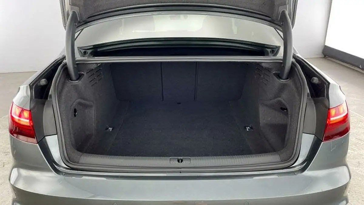 2024-audi-a4-20-35-tfsi-s-line-big-31