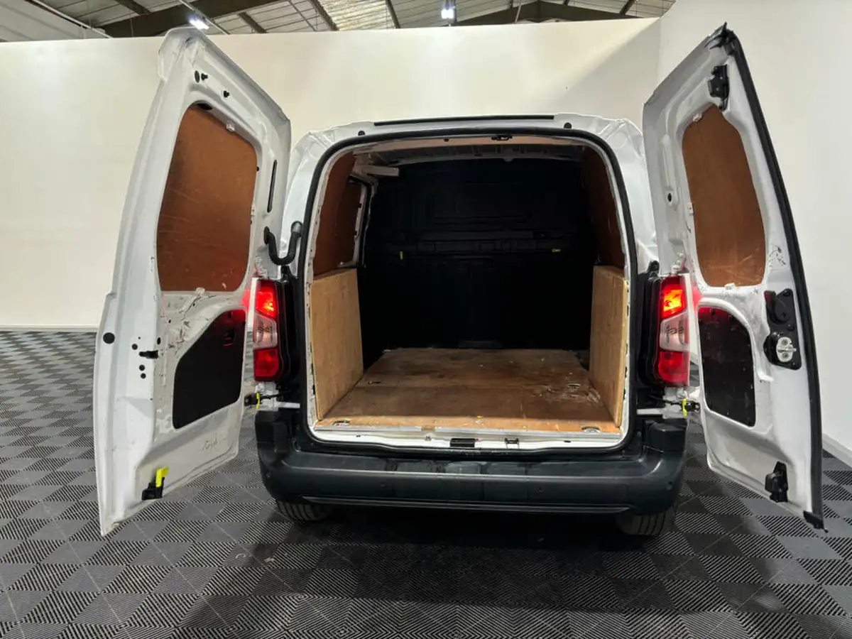2022-peugeot-partner-15-bluehdi-1000-professional-premium-100pseu6d-big-8