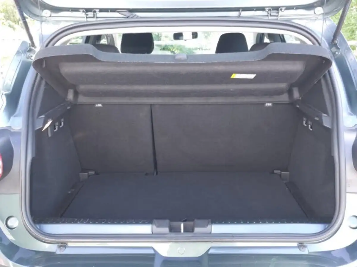 2024-dacia-sandero-stepway-10-tce-extreme-90bhp-big-7