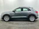 2020-volkswagen-t-roc-15-tsi-se-dsg-small-4