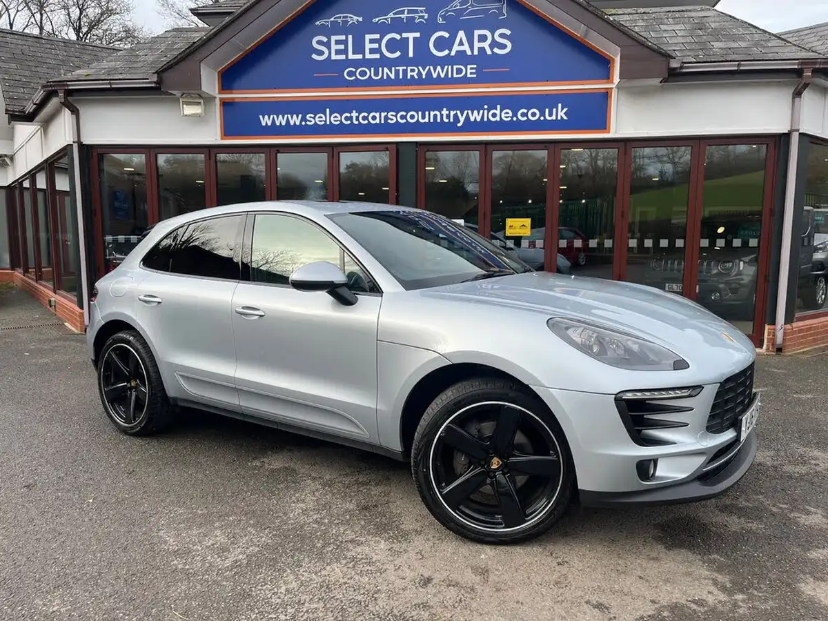2016-porsche-macan-20-big-0