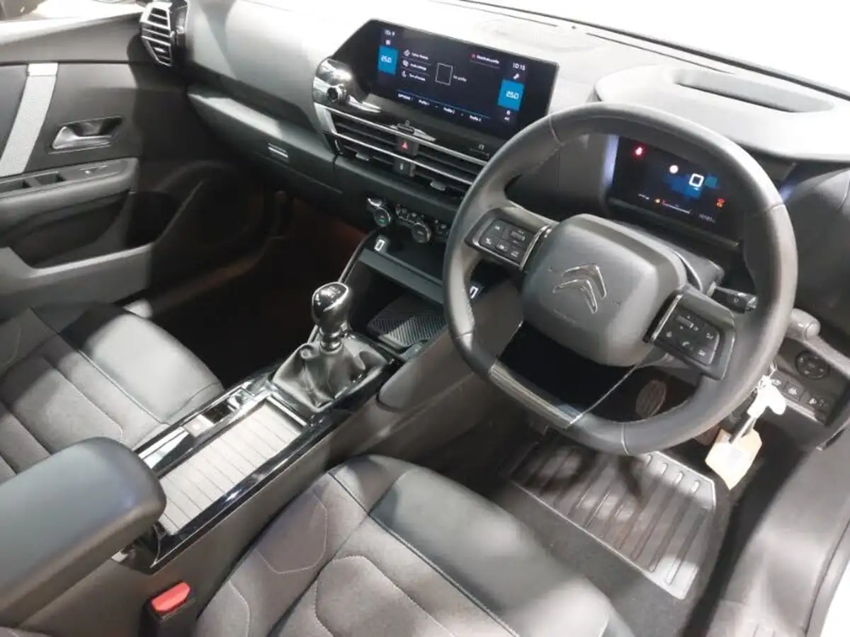 2022-citroen-c4-12-puretech-sense-plus-big-16
