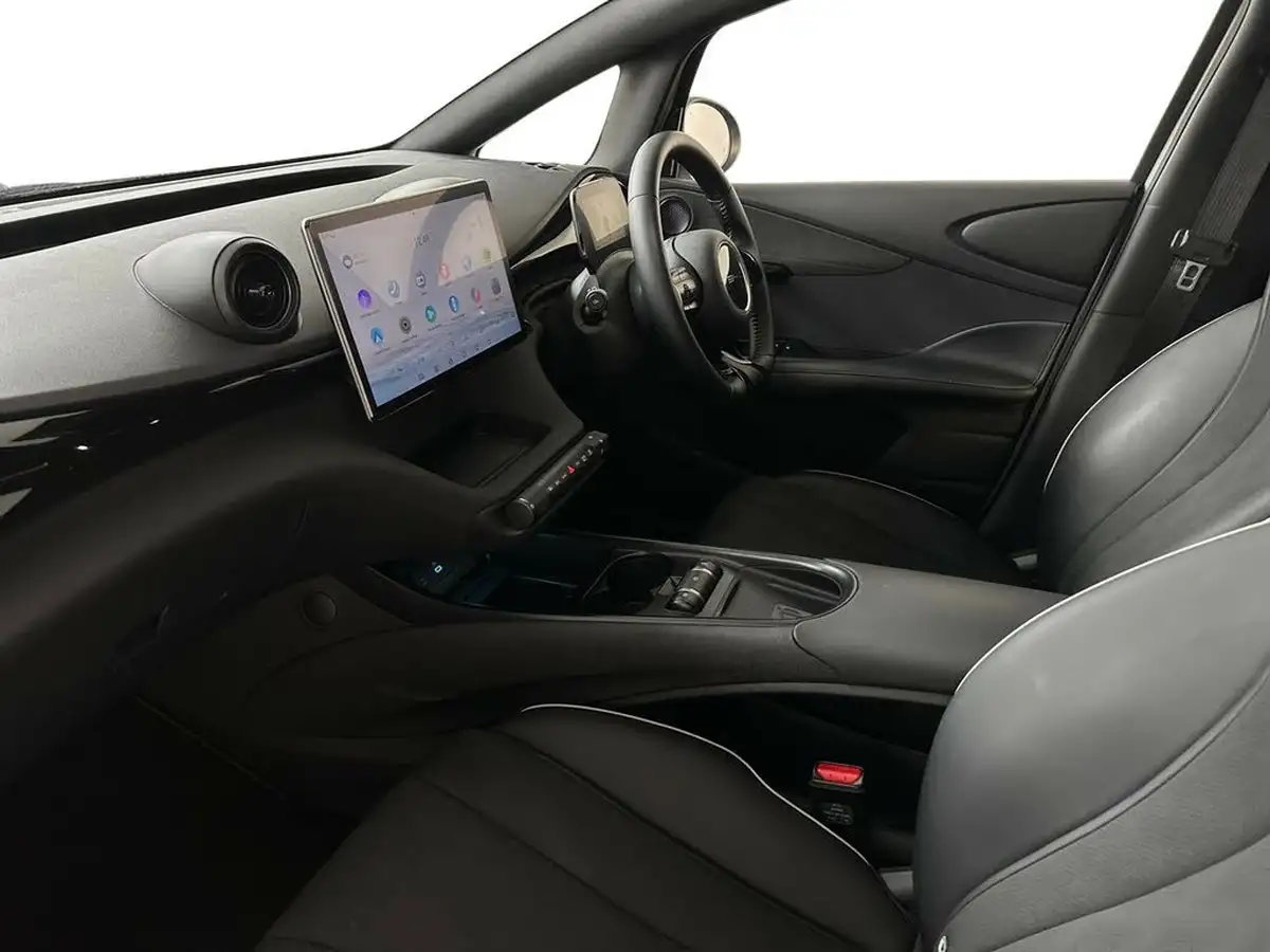 2024-byd-dolphin-e-design-big-10
