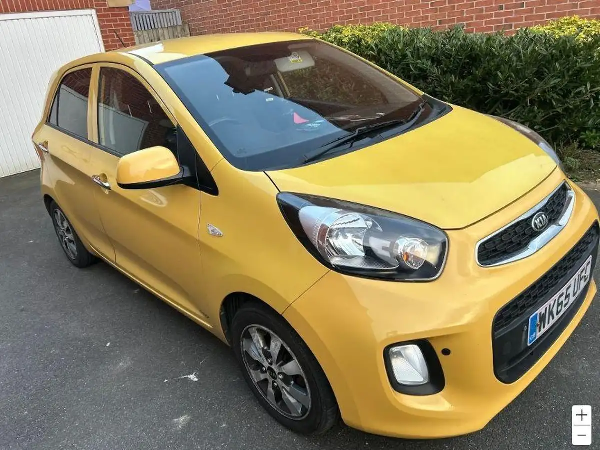 2015-kia-picanto-10-sr7-5d-big-0
