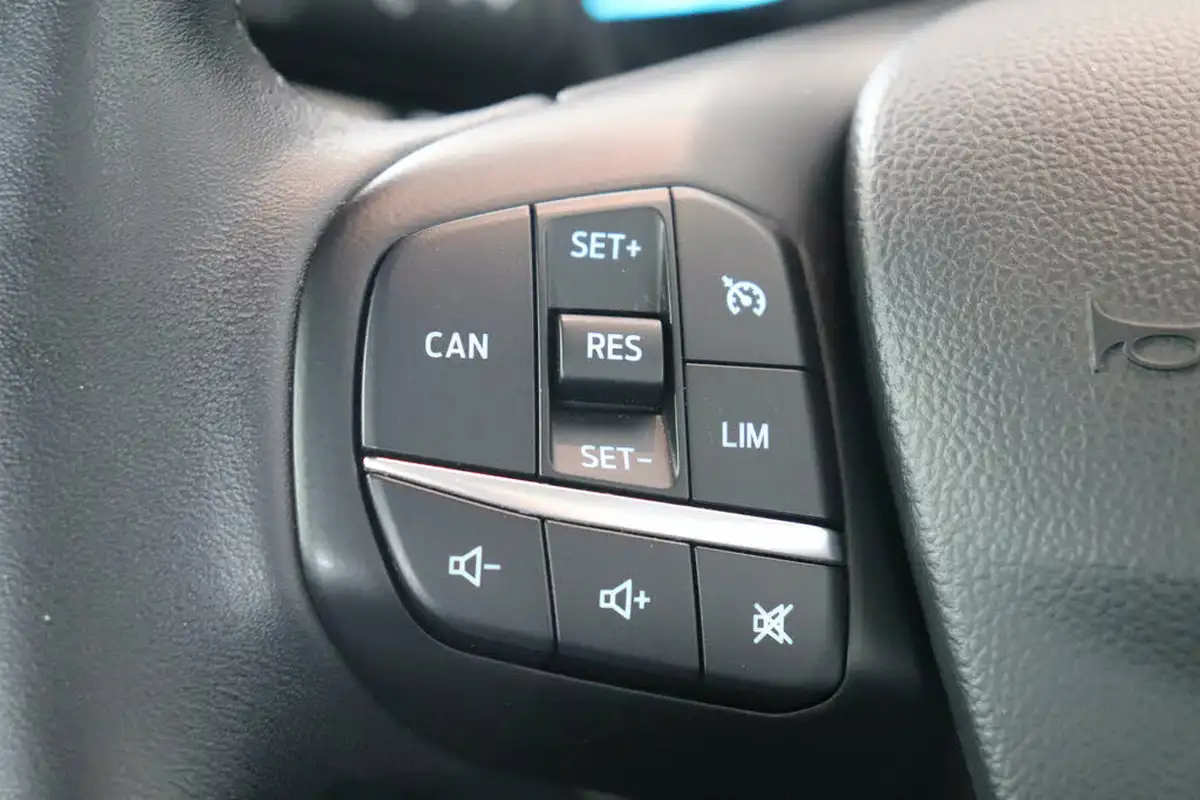 2019-ford-focus-10t-titanium-ss-hatchback-big-67
