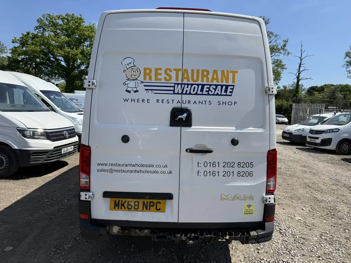 2018-man-tge-20-td-3140-long-rwd-high-roof-van-big-21