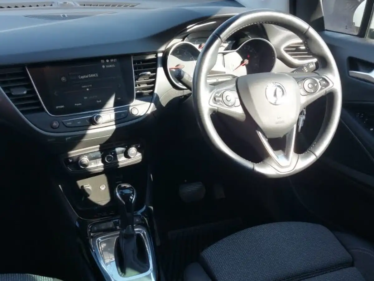 2021-vauxhall-crossland-12-elite-nav-130ps-auto-big-12