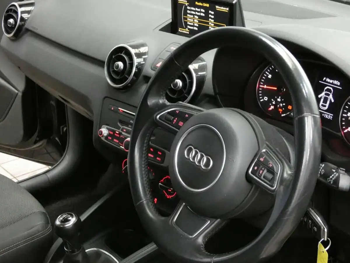 2017-audi-a1-10-tfsi-sport-hatchback-3d-big-38