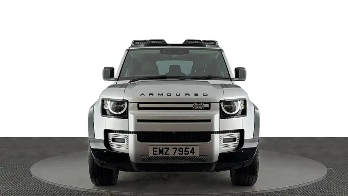 2020-land-rover-110-defender-20-d240-s-110-big-7