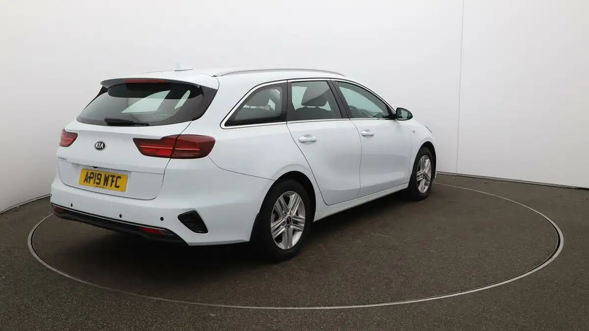 2019-kia-ceed-16crdi-2-eco-sportswagon-big-52
