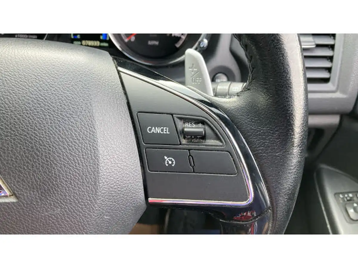2015-mitsubishi-asx-22di-d-zc-h-big-22