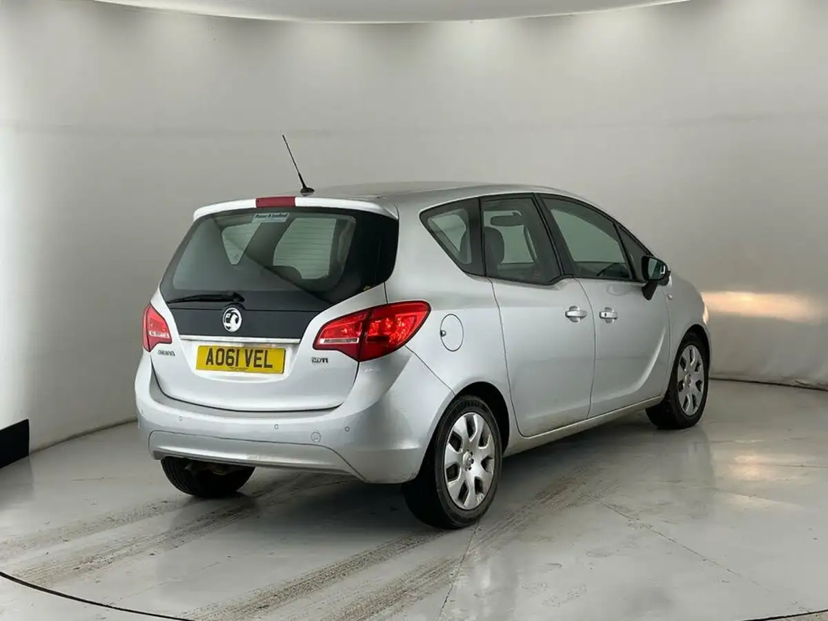 2012-vauxhall-meriva-17td-exclusiv-100ps-auto-big-3