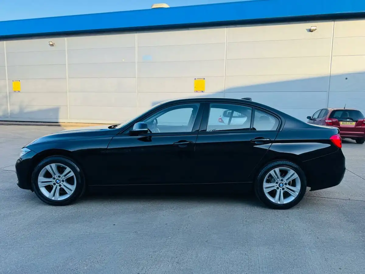 2016-bmw-3-series-20-320i-sport-saloon-4d-auto-big-44