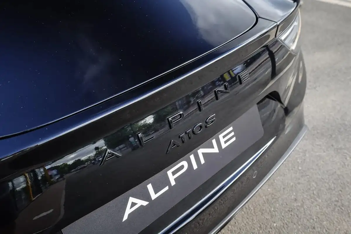 2024-alpine-a110-18-t-s-big-12