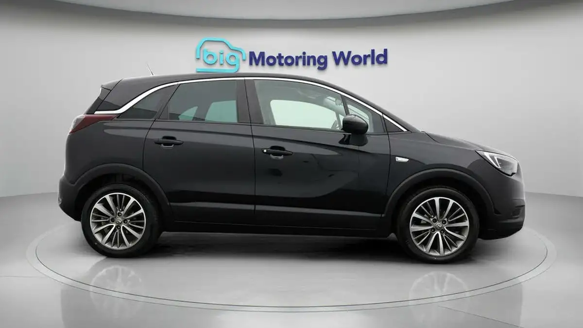 2020-vauxhall-crossland-x-12i-sri-nav-big-7
