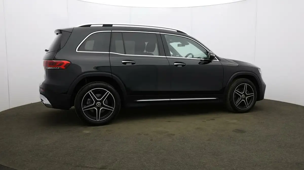 2023-mercedes-benz-glb-class-13-glb200-amg-line-premium-big-57
