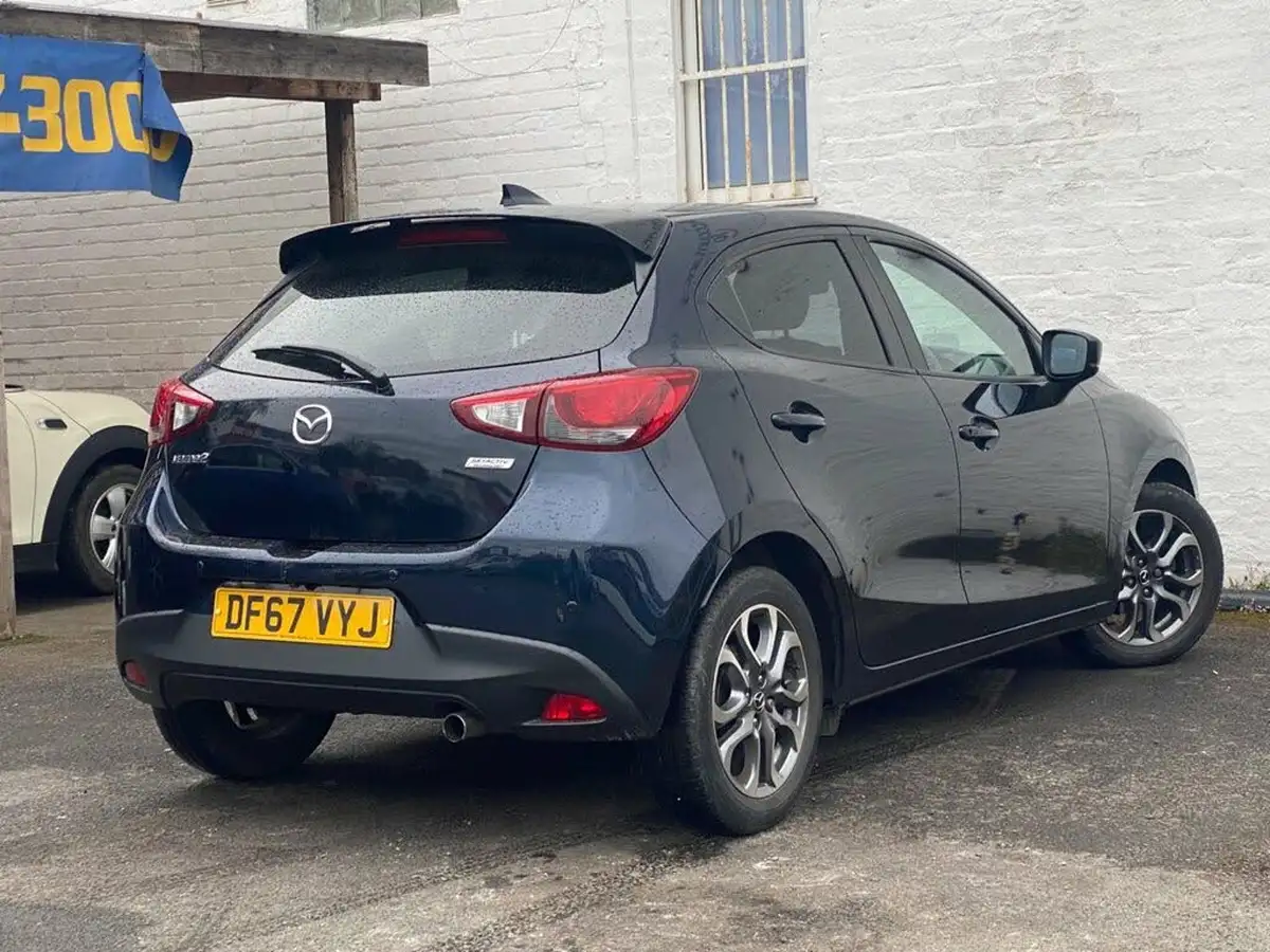 2018-mazda-mazda2-15-gt-sport-big-13