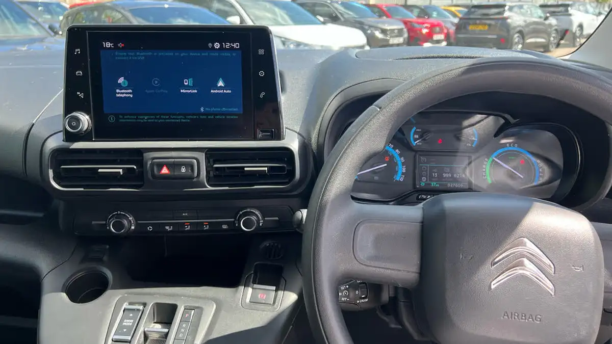 2023-citroen-berlingo-e-enterprise-edition-m-50kwh-800-big-9