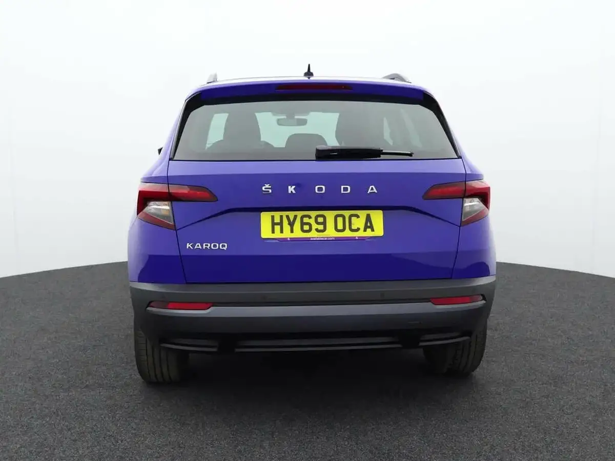 2019-skoda-karoq-10-tsi-se-technology-big-3
