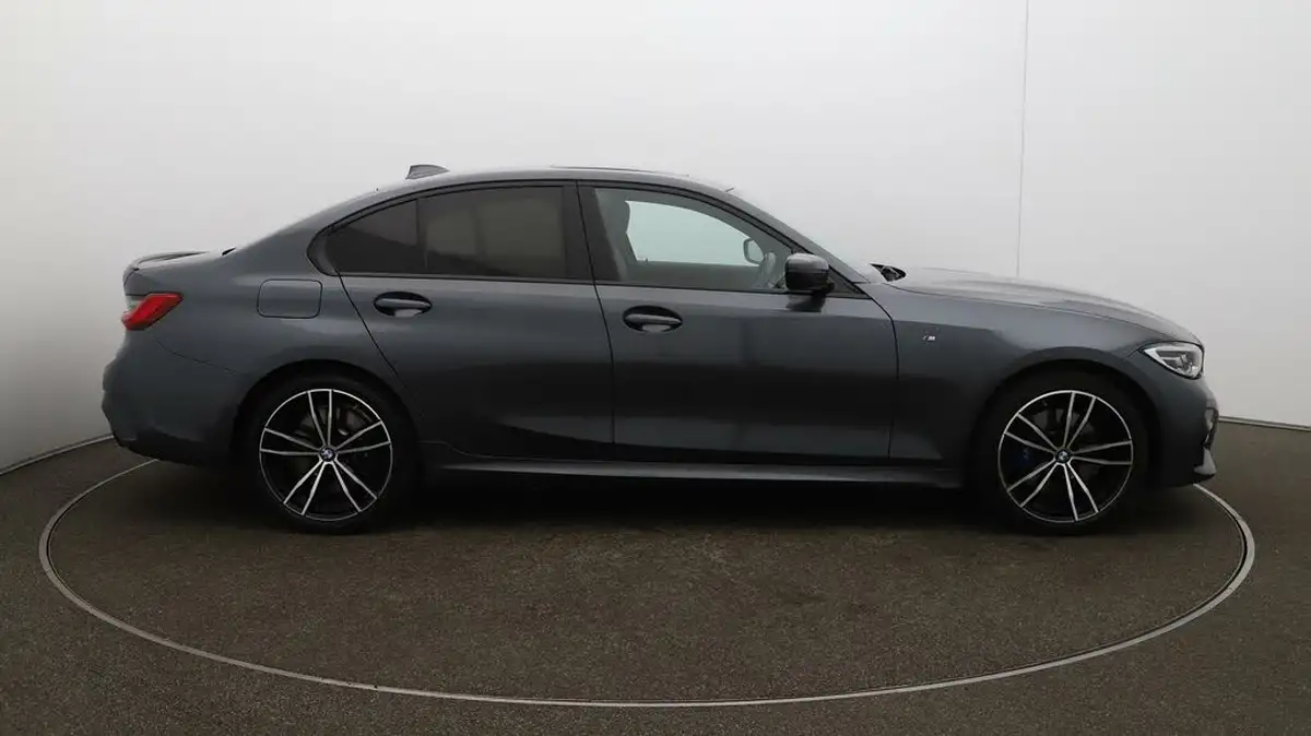 2020-bmw-3-series-20-330e-m-sport-tech-pack-saloon-4d-big-50