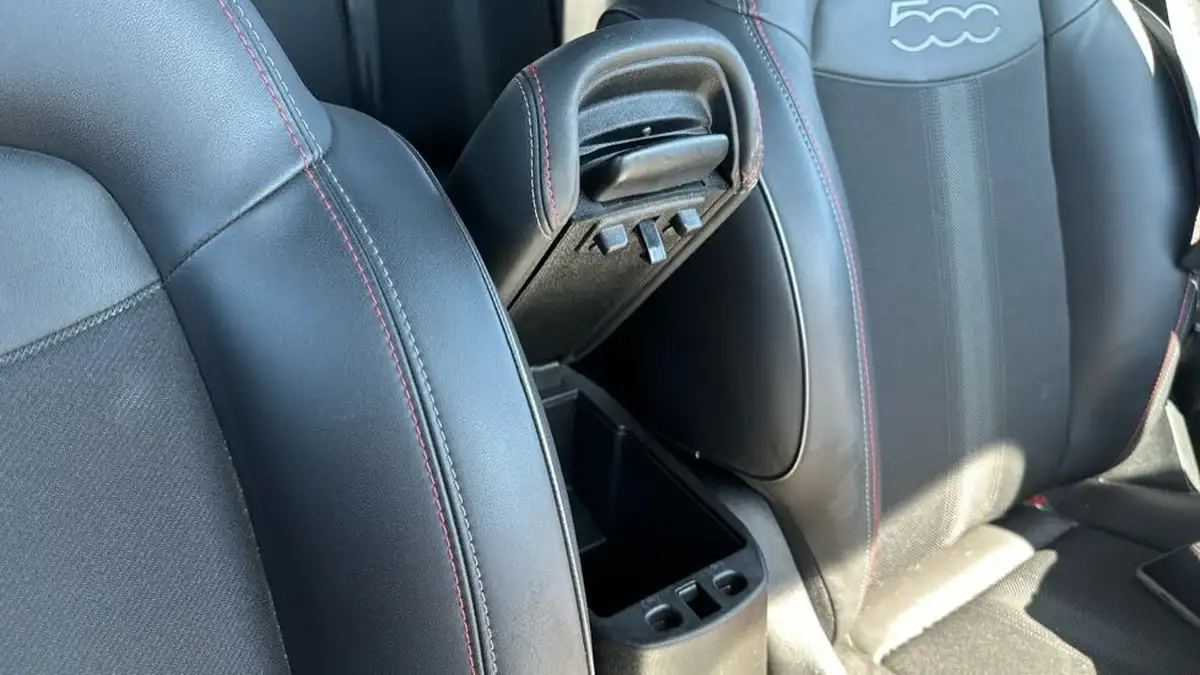 2020-fiat-500x-10-firefly-turbo-sport-big-20